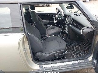 2008 Mini Cooper, VIN WMWMF33518TT60054. Фото 5 з 6 з аукціону IAAI. Каталог авто зі США OpenDataCar.