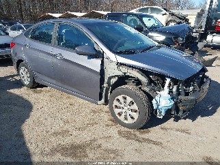 2017 Hyundai Accent, VIN KMHCT4AE9HU313926. Фото 1 з 6 з аукціону IAAI. Каталог авто зі США OpenDataCar.