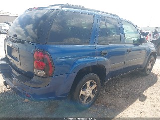 2005 Chevrolet Trailblazer, VIN 1GNDS13S152354885. Фото 4 з 6 з аукціону IAAI. Каталог авто зі США OpenDataCar.