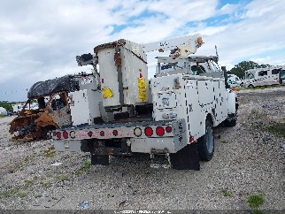 2004 Gmc C4500, VIN 1GDE4C1EX4F517391. Фото 4 з 6 з аукціону IAAI. Каталог авто зі США OpenDataCar.