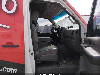 2015 Nissan NV 2500, VIN 1N6BF0LY2FN800395. Фото 5 з 6 з аукціону IAAI. Каталог авто зі США OpenDataCar.