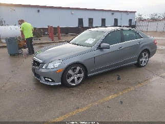 2011 Mercedes-benz E-Class, VIN WDDHF5GB1BA420892. Фото 2 з 6 з аукціону IAAI. Каталог авто зі США OpenDataCar.
