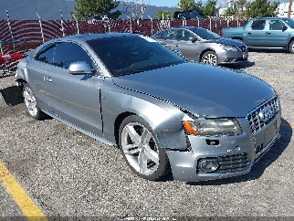 2008 Audi S5, VIN WAURV78T48A044246. Фото 1 из 6 с аукциона IAAI. Каталог авто из США OpenDataCar.