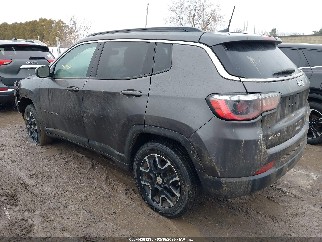 2022 Jeep Compass, VIN 3C4NJDBB7NT121126. Фото 3 з 6 з аукціону IAAI. Каталог авто зі США OpenDataCar.