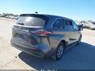 2022 Toyota Sienna, VIN 5TDYRKEC5NS118749. Zdjęcie 4 z 6 z aukcji IAAI. Katalog aut z USA OpenDataCar.