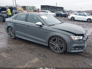 2017 Audi S3, VIN WAUB1GFF4H1021561. Фото 1 из 6 с аукциона IAAI. Каталог авто из США OpenDataCar.