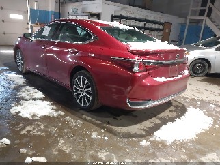 2021 Lexus ES 250, VIN 58AD11D17MU002855. Фото 3 из 6 с аукциона IAAI. Каталог авто из США OpenDataCar.