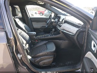 2024 Jeep Compass, VIN 3C4NJDBN0RT604781. Фото 5 з 6 з аукціону IAAI. Каталог авто зі США OpenDataCar.