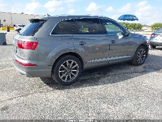 2017 Audi Q7, VIN WA1LABF71HD009721. Фото 4 з 6 з аукціону IAAI. Каталог авто зі США OpenDataCar.