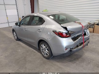 2017 Toyota Yaris, VIN 3MYDLBYV9HY172325. Фото 3 з 6 з аукціону IAAI. Каталог авто зі США OpenDataCar.