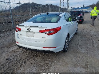 2013 Kia Optima, VIN 5XXGR4A67DG096745. Фото 4 з 6 з аукціону IAAI. Каталог авто зі США OpenDataCar.