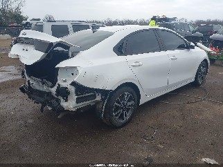 2023 Kia Forte, VIN 3KPF24AD8PE597235. Фото 4 з 6 з аукціону IAAI. Каталог авто зі США OpenDataCar.