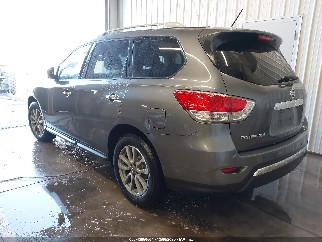 2015 Nissan Pathfinder, VIN 5N1AR2MM7FC635870. Фото 3 з 6 з аукціону IAAI. Каталог авто зі США OpenDataCar.