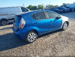 2012 Toyota Prius C, VIN JTDKDTB33C1523274. Фото 4 з 6 з аукціону IAAI. Каталог авто зі США OpenDataCar.