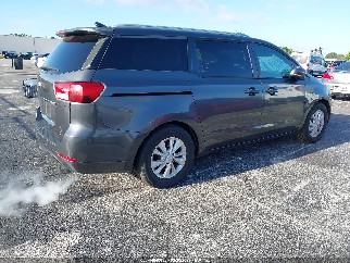 2016 Kia Sedona, VIN KNDMB5C13G6097778. Фото 4 з 6 з аукціону IAAI. Каталог авто зі США OpenDataCar.