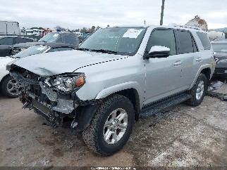 2015 Toyota 4Runner, VIN JTEBU5JR1F5239801. Zdjęcie 2 z 6 z aukcji IAAI. Katalog aut z USA OpenDataCar.