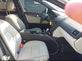 2011 Mercedes-benz C-Class, VIN WDDGF8BB3BR155494. Фото 5 з 6 з аукціону IAAI. Каталог авто зі США OpenDataCar.