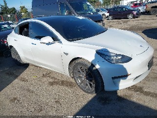 2019 Tesla Model 3, VIN 5YJ3E1EA7KF447578. Фото 1 из 6 с аукциона IAAI. Каталог авто из США OpenDataCar.