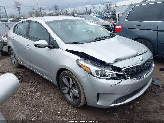 2018 Kia Forte, VIN 3KPFL4A75JE173204. Zdjęcie 1 z 6 z aukcji IAAI. Katalog aut z USA OpenDataCar.