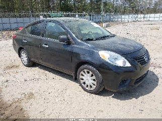 2013 Nissan Versa, VIN 3N1CN7AP6DL881589. Фото 1 з 6 з аукціону IAAI. Каталог авто зі США OpenDataCar.