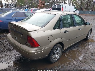 2001 Ford Focus, VIN 1FAFP34371W255499. Фото 4 из 6 с аукциона IAAI. Каталог авто из США OpenDataCar.