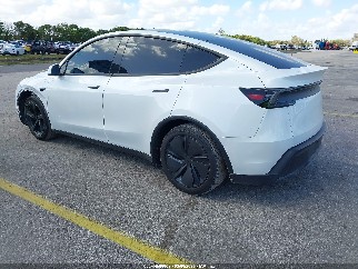 2026 Tesla Model Y, VIN 7SAYGDEE7TA405546. Фото 3 з 6 з аукціону IAAI. Каталог авто зі США OpenDataCar.