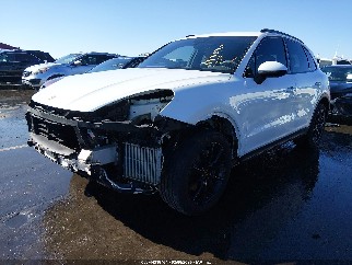 2019 Porsche Cayenne, VIN WP1AA2AY1KDA10421. Фото 2 з 6 з аукціону IAAI. Каталог авто зі США OpenDataCar.