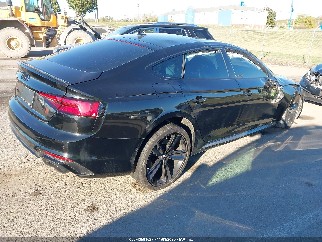 2019 Audi RS5 Sportback, VIN WUABWCF53KA900662. Фото 4 з 6 з аукціону IAAI. Каталог авто зі США OpenDataCar.
