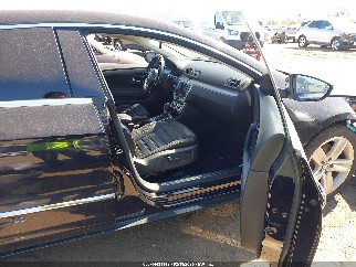 2014 Volkswagen CC, VIN WVWBP7AN1EE537591. Zdjęcie 5 z 6 z aukcji IAAI. Katalog aut z USA OpenDataCar.