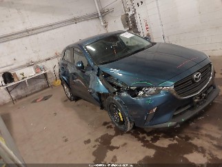 2019 Mazda CX-3, VIN JM1DKFB70K0443809. Фото 1 из 6 с аукциона IAAI. Каталог авто из США OpenDataCar.