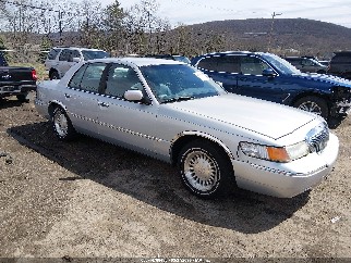 1999 Mercury Grand Marquis, VIN 2MEFM75W8XX663847. Фото 1 из 6 с аукциона IAAI. Каталог авто из США OpenDataCar.