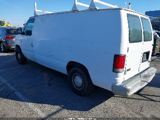 2001 Ford E-150, VIN 1FTRE14201HA56176. Фото 3 из 6 с аукциона IAAI. Каталог авто из США OpenDataCar.