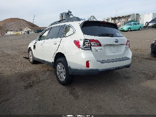 2015 Subaru Outback, VIN 4S4BSAEC1F3231990. Фото 3 з 6 з аукціону IAAI. Каталог авто зі США OpenDataCar.