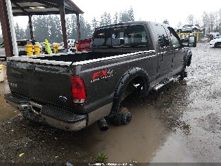2005 Ford F-250, VIN 1FTSW21P85EC92456. Zdjęcie 4 z 6 z aukcji IAAI. Katalog aut z USA OpenDataCar.