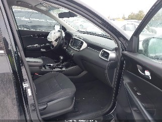 2019 Kia Sorento, VIN 5XYPG4A33KG472426. Фото 5 з 6 з аукціону IAAI. Каталог авто зі США OpenDataCar.