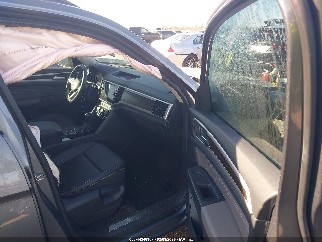 2023 Volkswagen Atlas, VIN 1V2JR2CA0PC537405. Zdjęcie 5 z 6 z aukcji IAAI. Katalog aut z USA OpenDataCar.