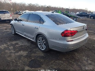 2016 Volkswagen Passat, VIN 1VWCM7A37GC066134. Фото 3 з 6 з аукціону IAAI. Каталог авто зі США OpenDataCar.