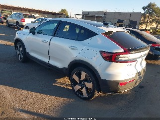 2023 Volvo C40, VIN YV4ED3GM4P2032806. Фото 3 из 6 с аукциона IAAI. Каталог авто из США OpenDataCar.