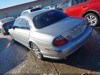 2001 Jaguar S-Type, VIN SAJDA01N61FM02453. Фото 3 из 6 с аукциона IAAI. Каталог авто из США OpenDataCar.