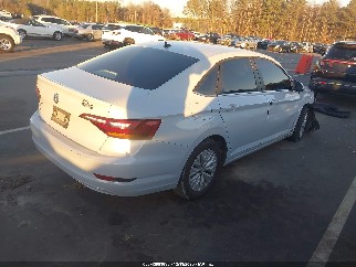 2019 Volkswagen Jetta, VIN 3VWC57BU2KM131905. Фото 4 из 6 с аукциона IAAI. Каталог авто из США OpenDataCar.