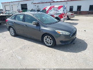 2015 Ford Focus, VIN 1FADP3F25FL214261. Фото 1 з 6 з аукціону IAAI. Каталог авто зі США OpenDataCar.