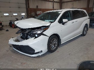 2021 Toyota Sienna, VIN 5TDJSKFC0MS017606. Фото 2 з 6 з аукціону IAAI. Каталог авто зі США OpenDataCar.