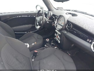 2009 Mini John Cooper Works, VIN WMWMM93529TF99383. Photo 5 of 6 from IAAI auction. OpenDataCar US salvage catalog.