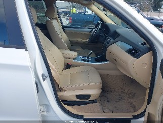 2013 Bmw X3, VIN 5UXWX9C51D0D03989. Фото 5 з 6 з аукціону IAAI. Каталог авто зі США OpenDataCar.