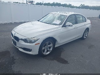 2014 Bmw 3 Series, VIN WBA3B5C56EP542484. Фото 2 з 6 з аукціону IAAI. Каталог авто зі США OpenDataCar.
