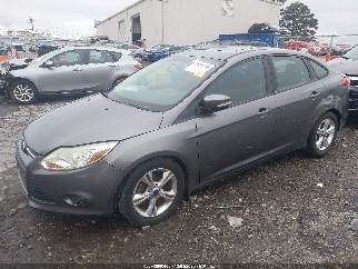 2014 Ford Focus, VIN 1FADP3F28EL221607. Фото 2 з 6 з аукціону IAAI. Каталог авто зі США OpenDataCar.