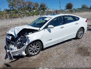 2017 Ford Fusion, VIN 3FA6P0LUXHR245023. Фото 2 з 6 з аукціону IAAI. Каталог авто зі США OpenDataCar.