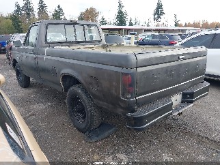 1990 Ford F-250, VIN 2FTHF25H9LCB24325. Zdjęcie 3 z 6 z aukcji IAAI. Katalog aut z USA OpenDataCar.