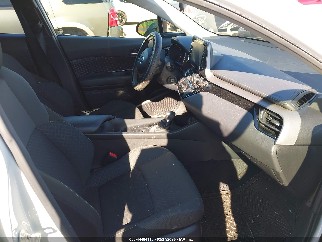 2021 Toyota C-HR, VIN JTNKHMBX7M1121302. Фото 5 з 6 з аукціону IAAI. Каталог авто зі США OpenDataCar.