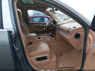 2010 Porsche Cayenne, VIN WP1AA2APXALA06511. Photo 5 of 6 from IAAI auction. OpenDataCar US salvage catalog.